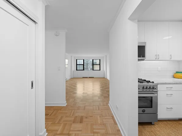 301 East 69th Street 12L image 1 of 12