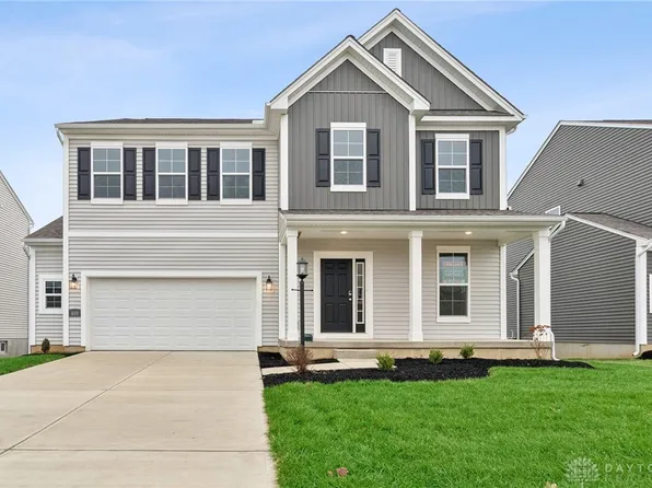 488 Crossing Ln, Dayton, OH 45449