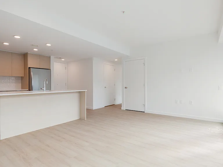 3655 Victoria Dr — Photo 87