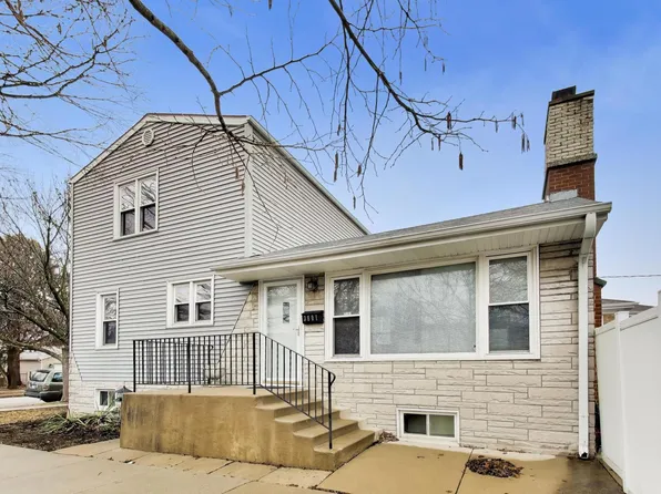 3801 N Osceola Ave, Chicago, IL 60634