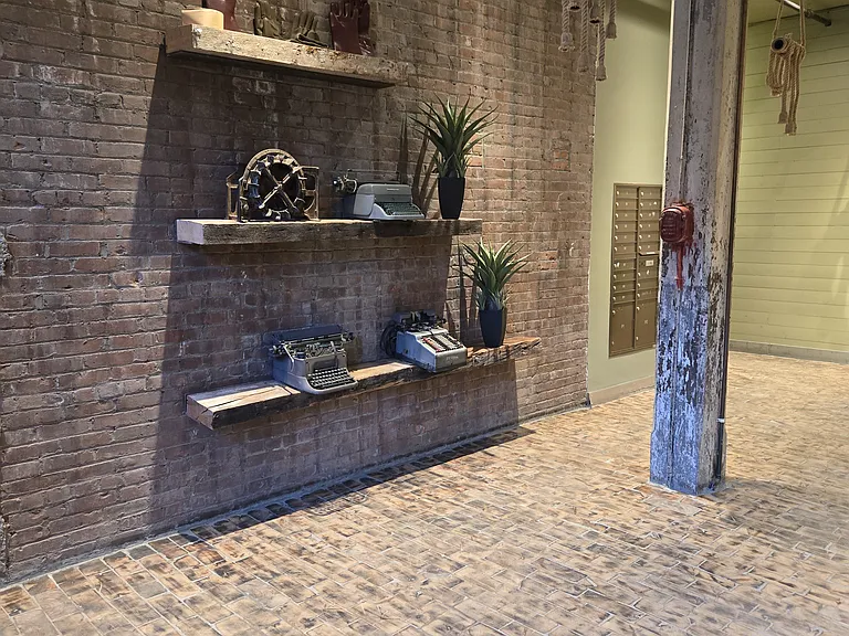294 Graham Ave #2F — Photo 8