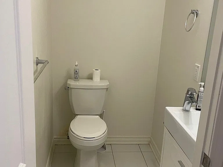 1150 Stroud Ln #6 — Photo 8