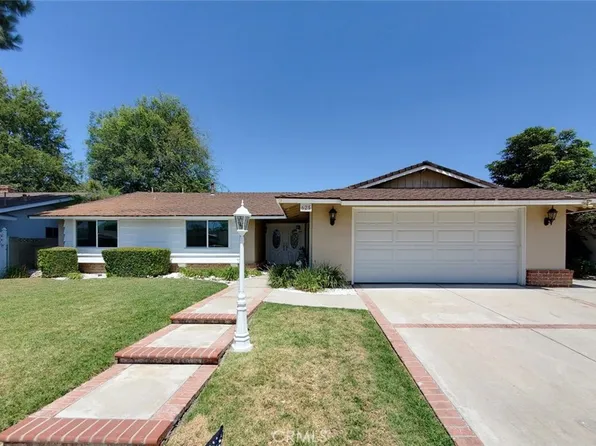 625 E Rockaway Dr, Placentia, CA 92870