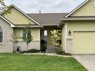 2211 S Beech St, Wichita, KS 67207