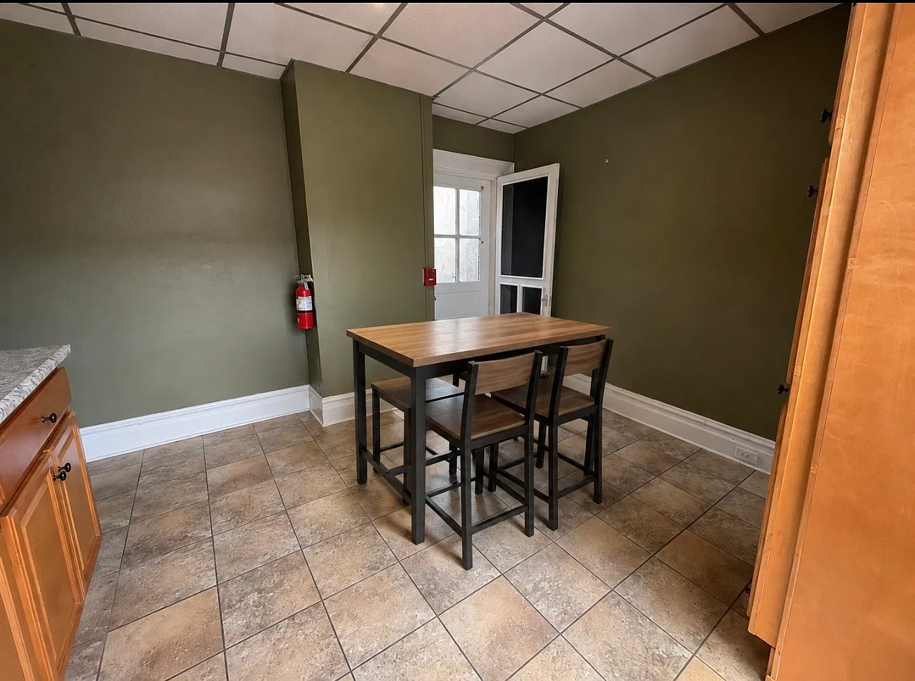 1 bed, 760 sqft, $1,450 — Photo 4