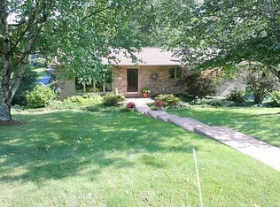 210 La Ray Dr, Butler, PA