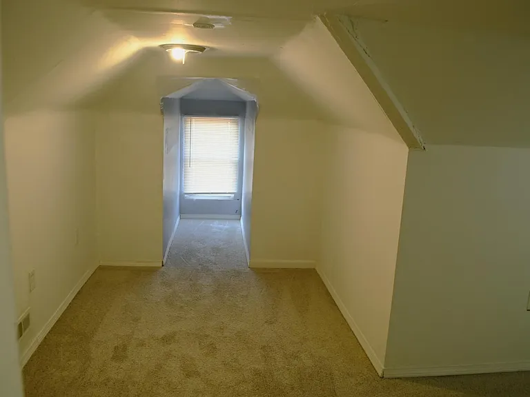 Unit Photo