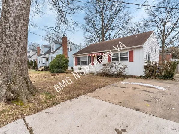 5722 4th St S, Arlington, VA 22204
