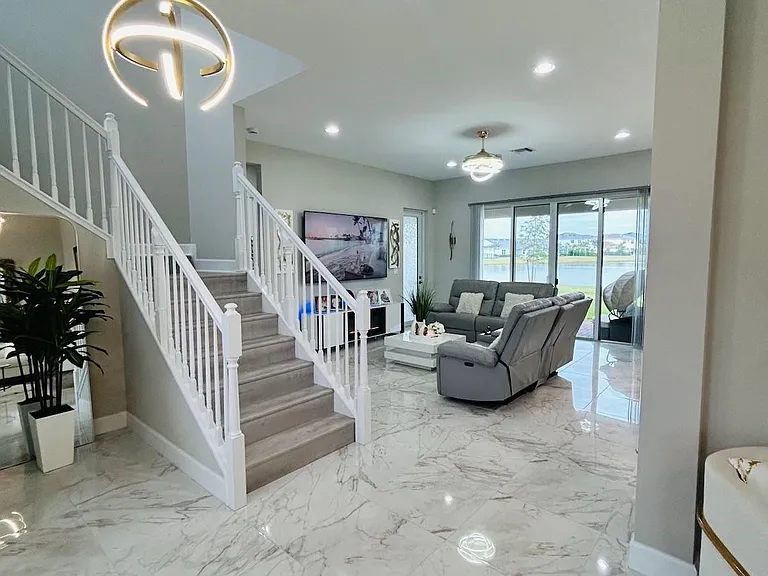 14999 Goldspar Ct — Photo 5