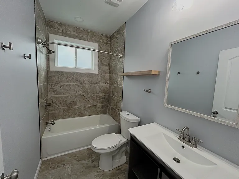 112 Hodgens Dr — Photo 17