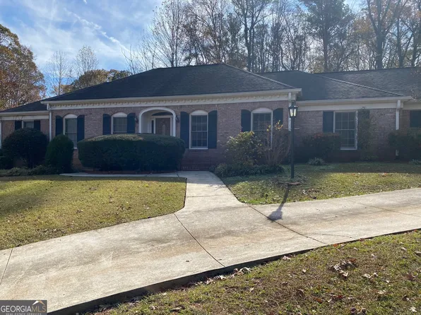 229 Smithstone Path, Fayetteville, GA 30214