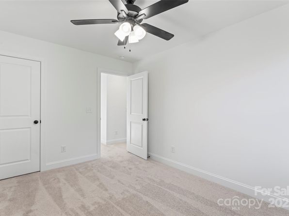 charlotte-north-carolina-6219056 picture