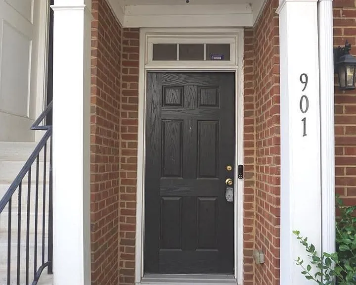 901 Pine Forest Ln — Photo 1