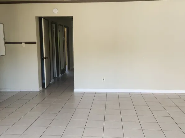 914 Snyder Dr, Davis, CA 95616