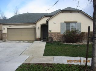 692 Firenze St, Lemoore, CA 93245