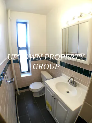 Rented by Uptown Property Group | media 20