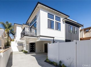 2019 Harriman Ln #B, Redondo Beach, CA 90278