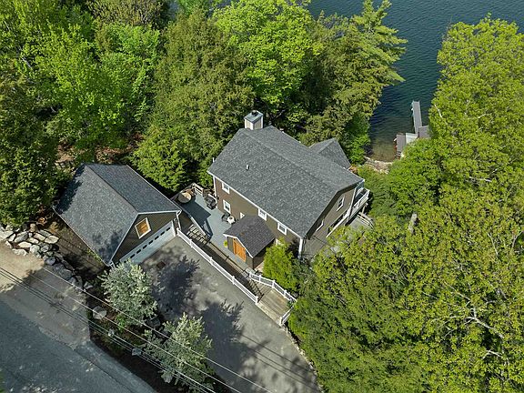 2nd image of 163 North Shore Road
