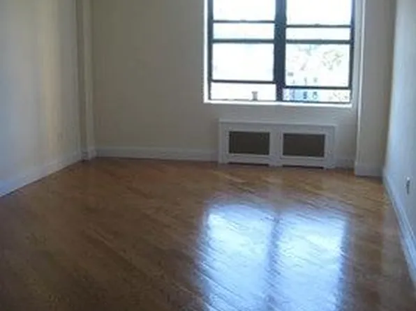 302 Cumberland St, Brooklyn, NY 11238