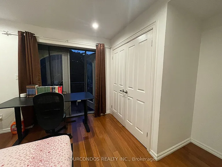 193 Brunswick Ave #UPPER A B — Photo 3