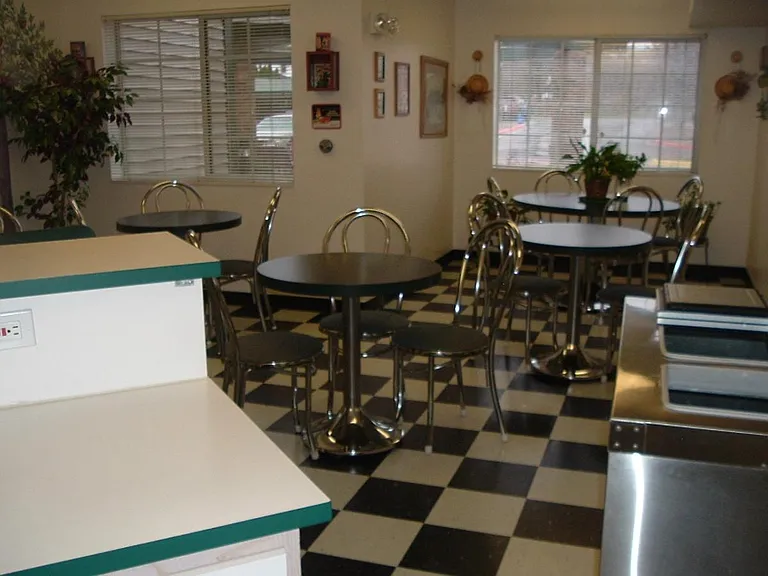 Ice Cream Shoppe, inside