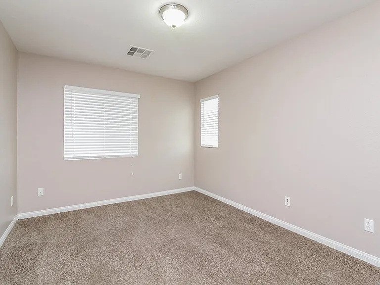 6644 Chinatown St — Photo 12