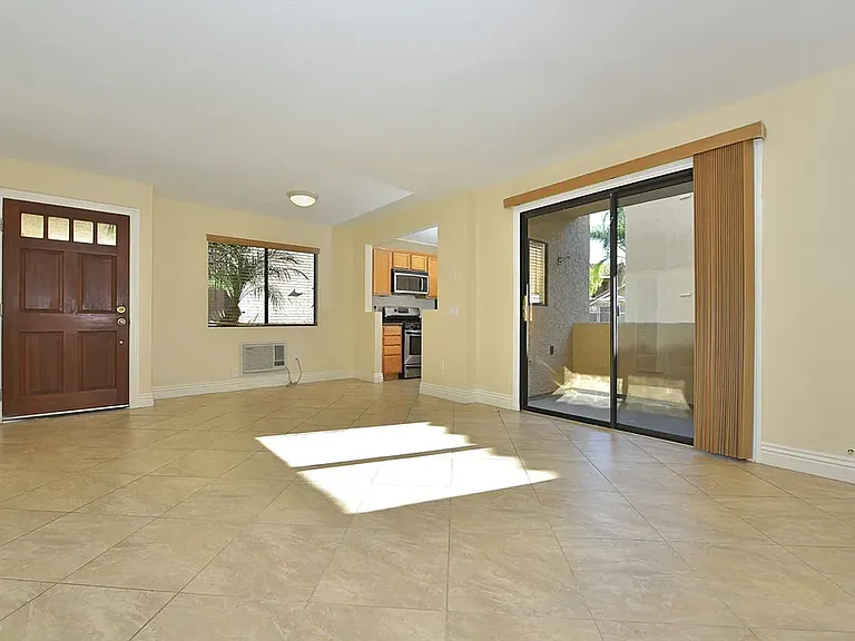 10178 Camino Ruiz #50 — Photo 9