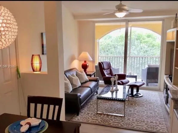 4105 Residence Dr #117, Fort Myers, FL 33901