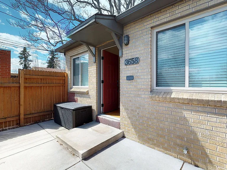 3658 N Clay St — Photo 1