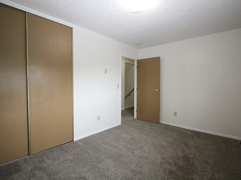 813 W 75th Ave — Photo 11