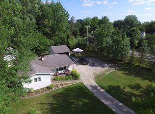 2767 Schafstal Dr, Lambertville, MI 48144