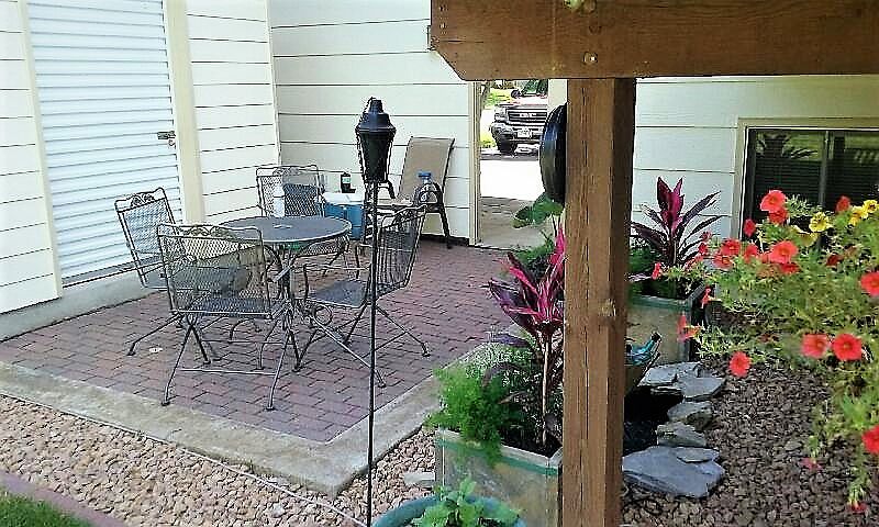 2nd image of 436 2nd St NW