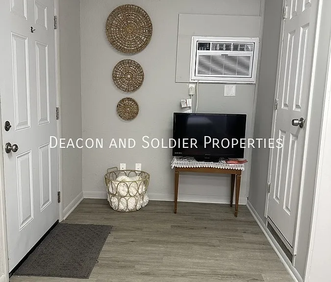 1118 NE 17th Ave — Photo 33