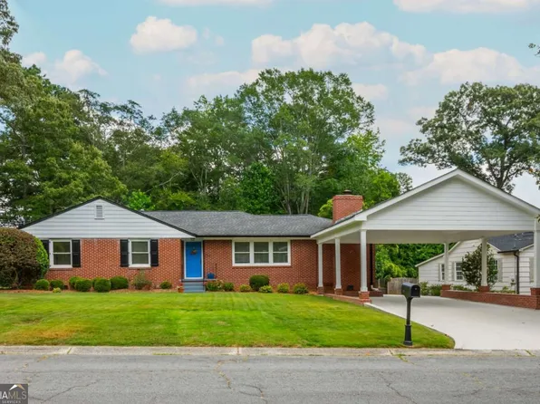 122 Hope St NW, Marietta, GA 30064