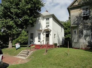 218 E Main St, Covington, VA 24426