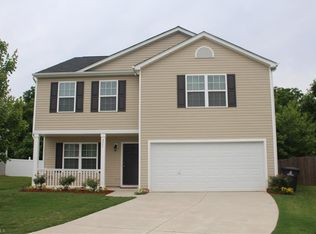 2344 Waverly Dell Dr, Winston Salem, NC 27127