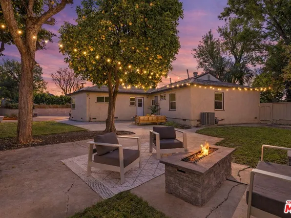 7822 Peach Ave, Van Nuys, CA 91406