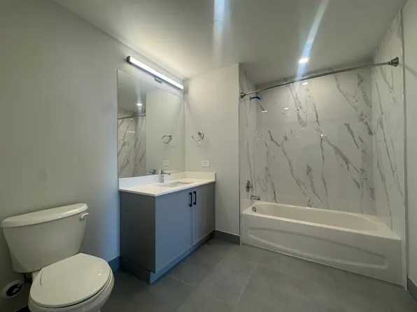 24 Brooks Street image 12 of 13