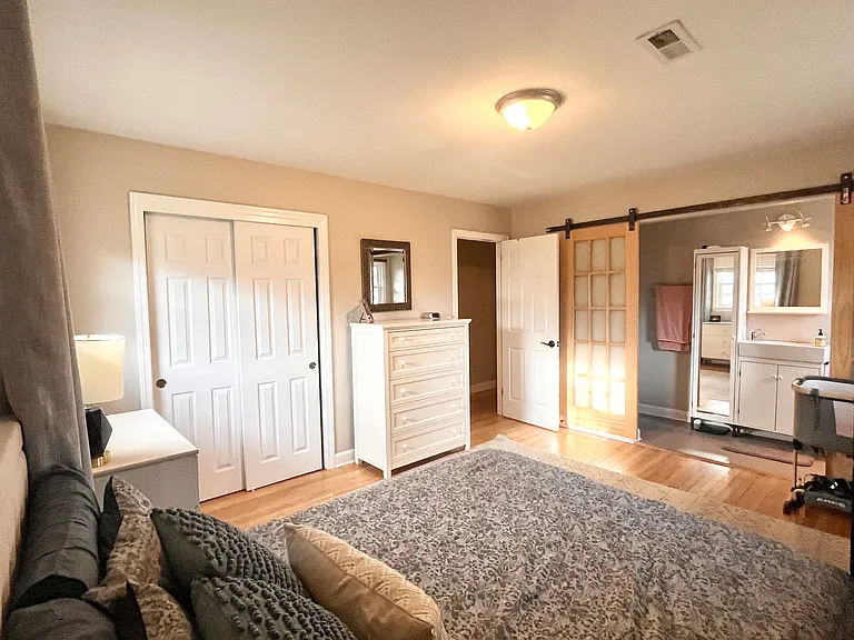 1314 White Dr — Photo 28