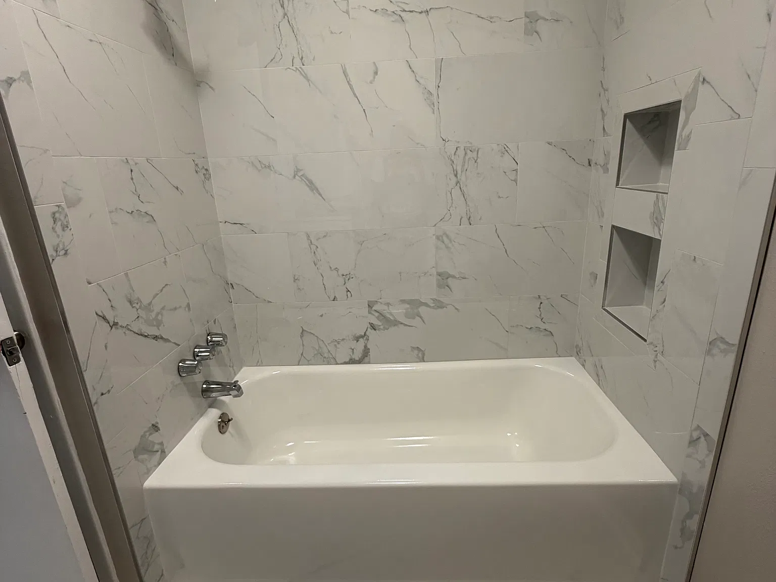 2 bed, 1100 sqft, $1,500 — Photo 3