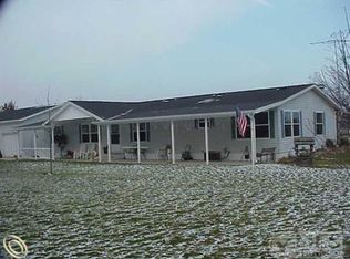 21272 Centreville Constantine Rd, Centreville, MI 49032