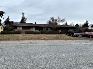 1702 Walnut St, Wenatchee, WA 98801