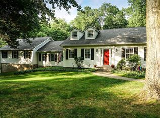 41 Peacock Cir, Washingtonville, NY 10992