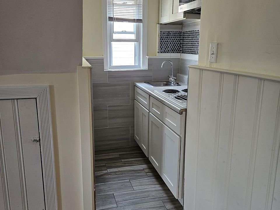 1st image of 8050 255th St Floor 2