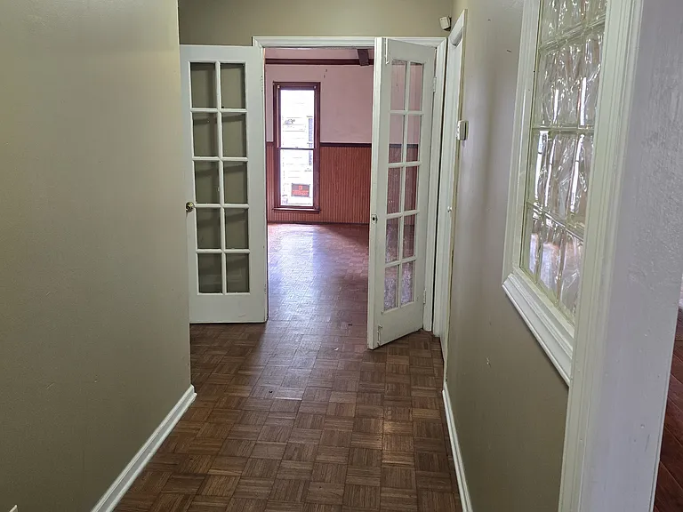 401 Pecan St — Photo 11