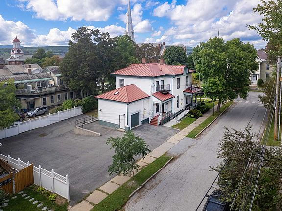 5th image of 92 Center Street