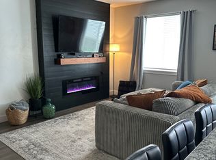 90 S 410 W, Providence, UT 84332