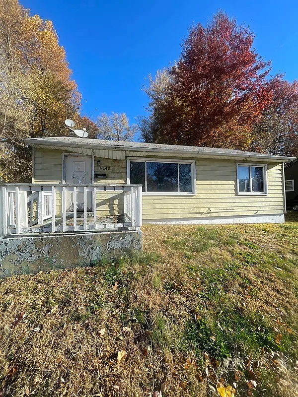 9145 Loganberry Ln photo 1