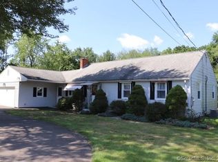 Ballfall Rd, Middletown, CT 06457