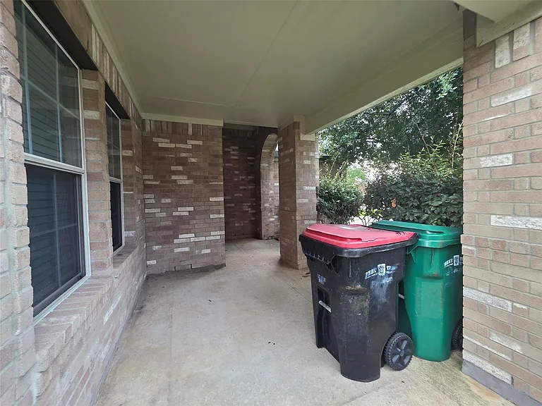15515 Bartlett Pear Ct — Photo 12